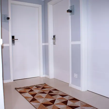 Garden Prince Suites Panzió *