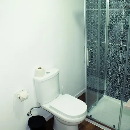 Alojamento de Acomodação e Pequeno-almoço Garden Prince Suites