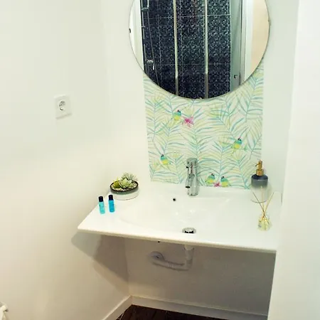 Alojamento de Acomodação e Pequeno-almoço Garden Prince Suites